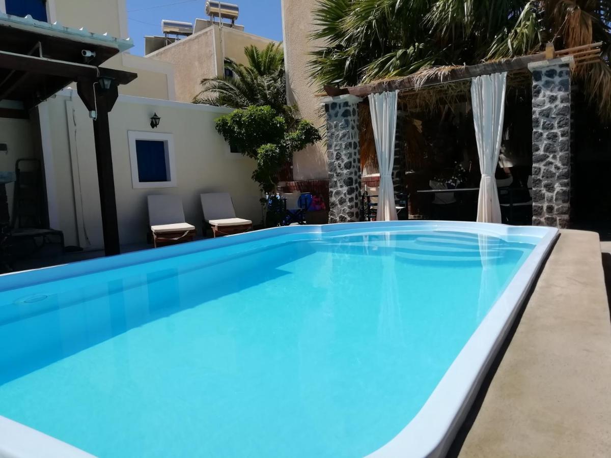 5bedroom villa in perissa beach Exteriör bild